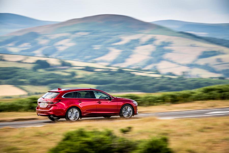  Mazda6 Tourer (GJ) 2018 года  (UK) (фото 11 из 38)